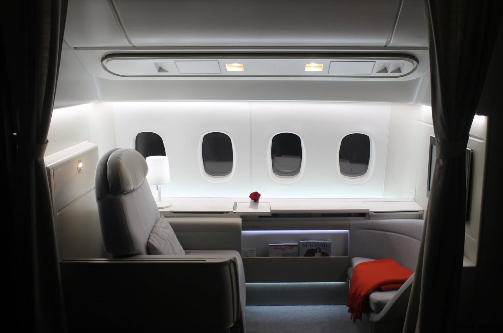 Air France's new first class - La Première 'A Designer Suite'