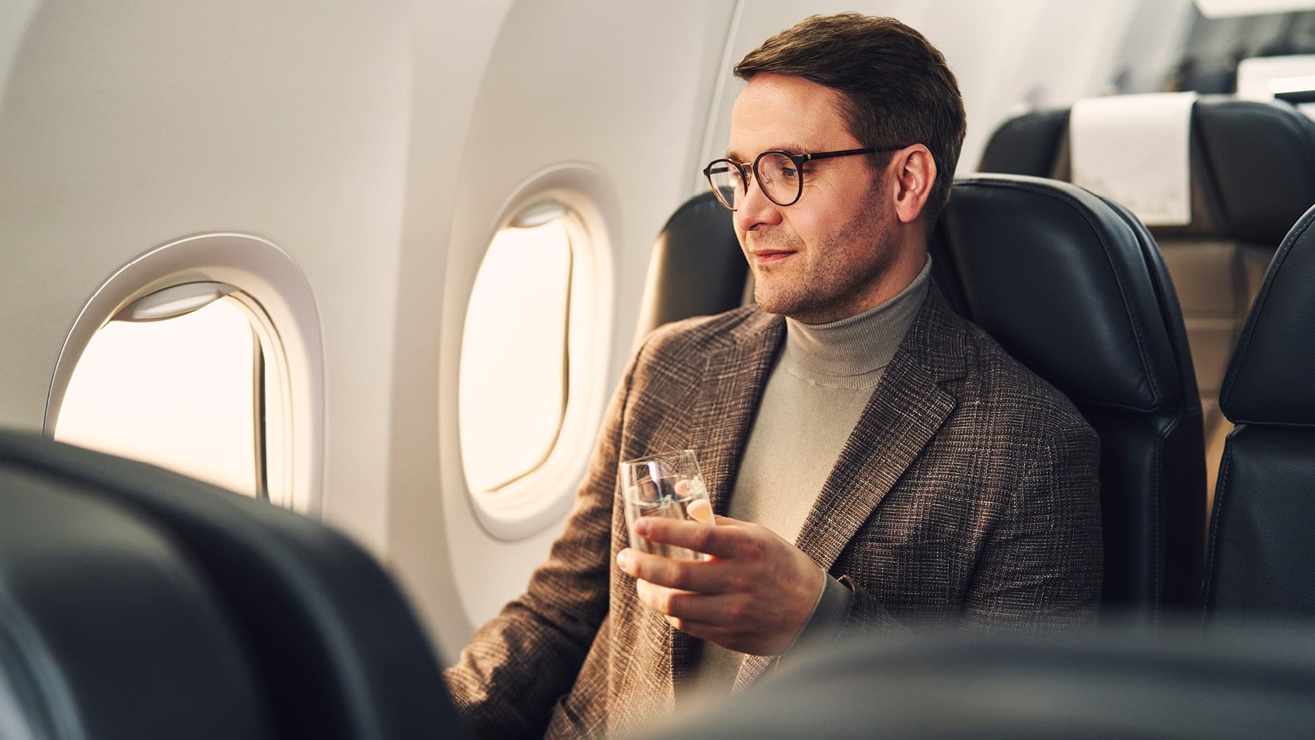 Airline review Beverages - Icelandair - 4