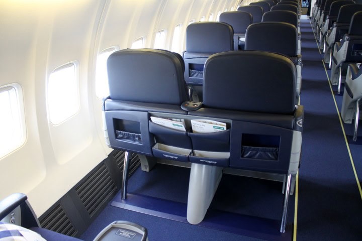 Invigning av SAS nya oljelinje, all-business class Stavanger-Houston - All-business class med endast 44 stolar ombord - 2