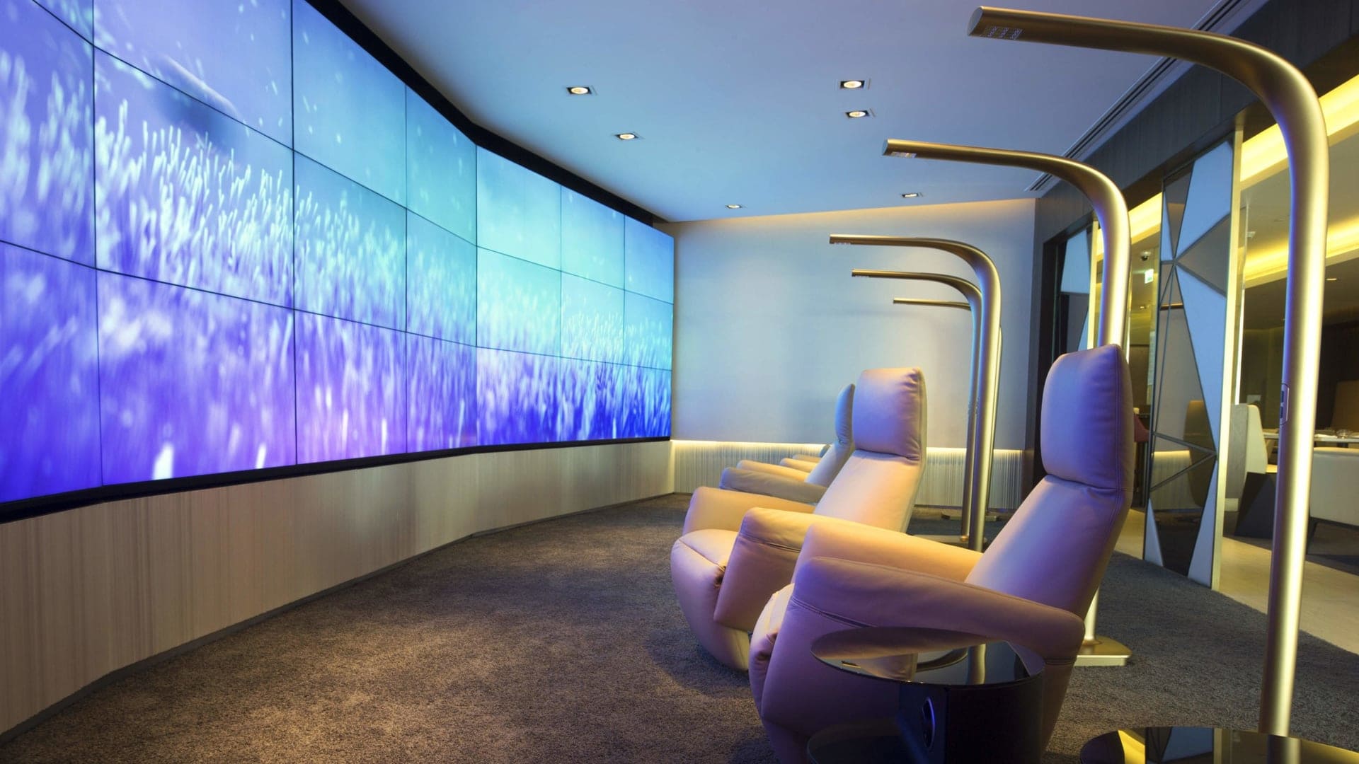 Airline review Airport experience - Etihad Airways - 5