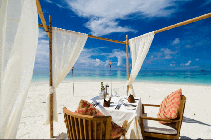 Cinema under the stars in the Maldives - 2