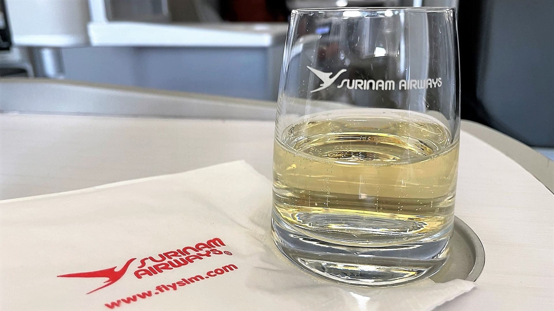 Airline review Beverages - Surinam Airways - 2