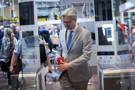Automatisk paskontrol indviet i Københavns Lufthavn