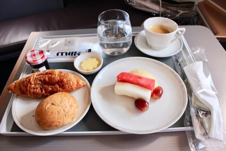 Flying Singapore Airlines from Singapore to Stockholm - 30