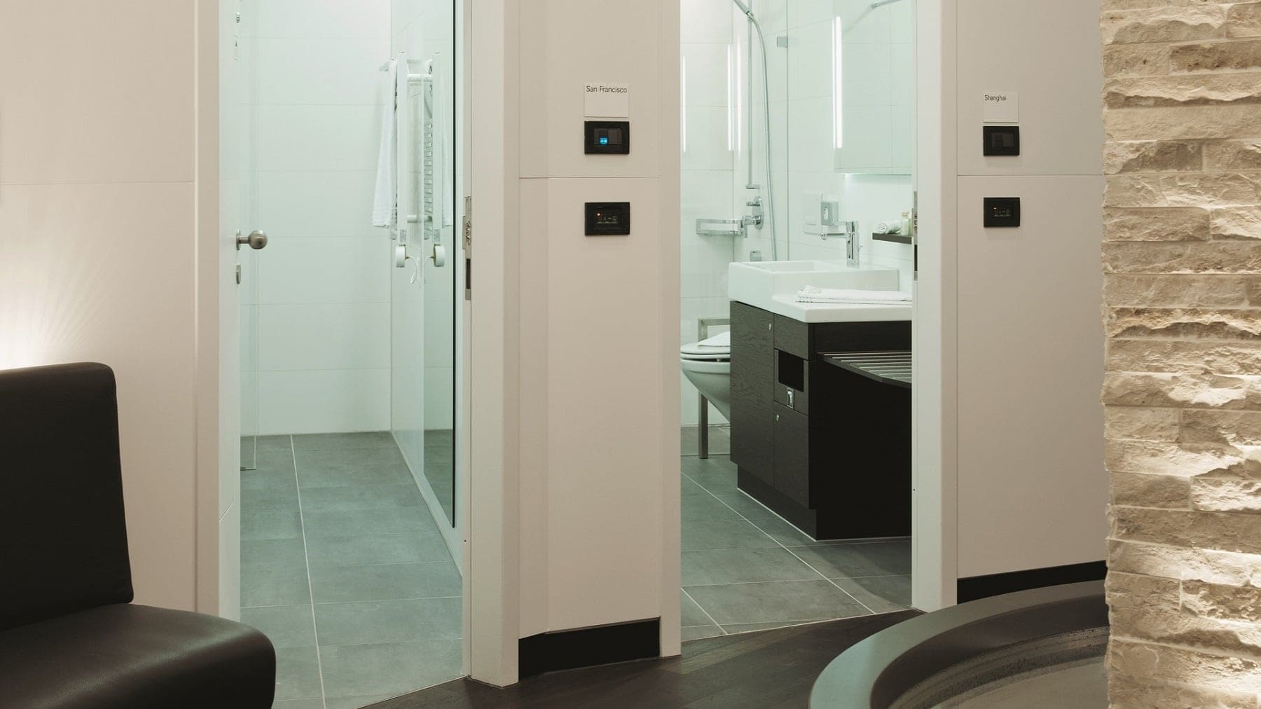 Airline review Airport experience - SWISS - 14