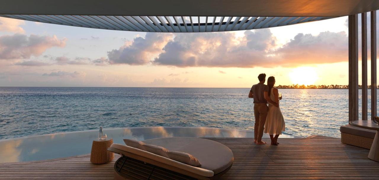 Destinations Articles - 6 Most Romantic No-Expense-Spared Valentine's Day Destinations