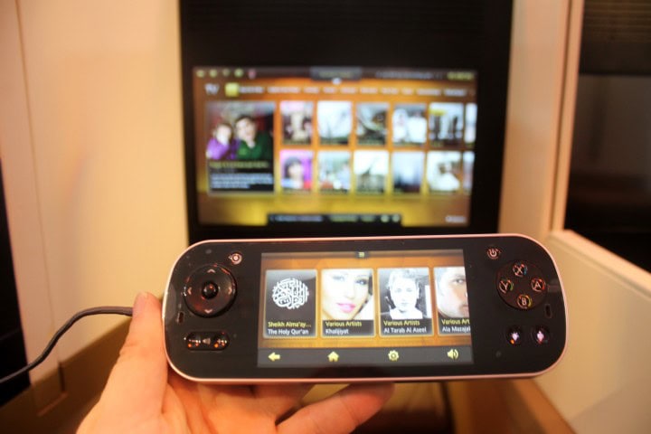 More unique pictures of Etihad's new business seat ‘Business Studio’ - New entertainment system - 3