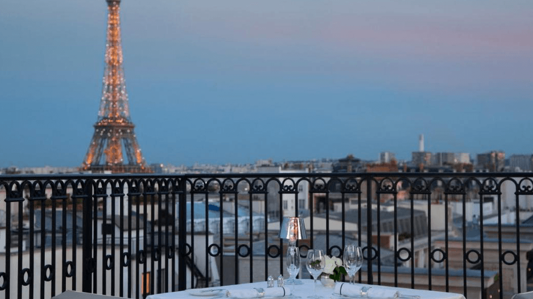 11 Best Rooftop Bars in Paris