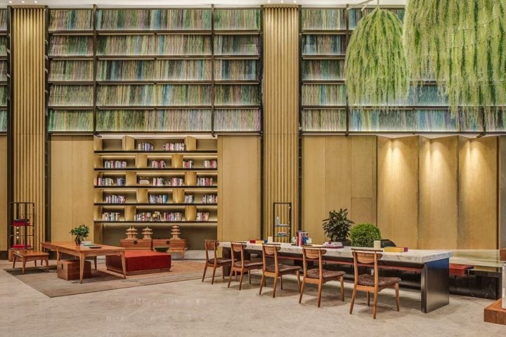 KHOS — The new generation of business hotels - 2