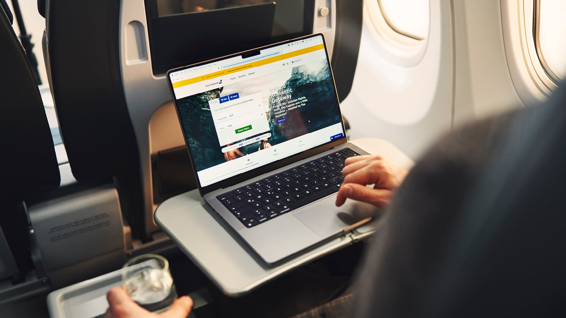 Airline review Entertainment - Icelandair - 4