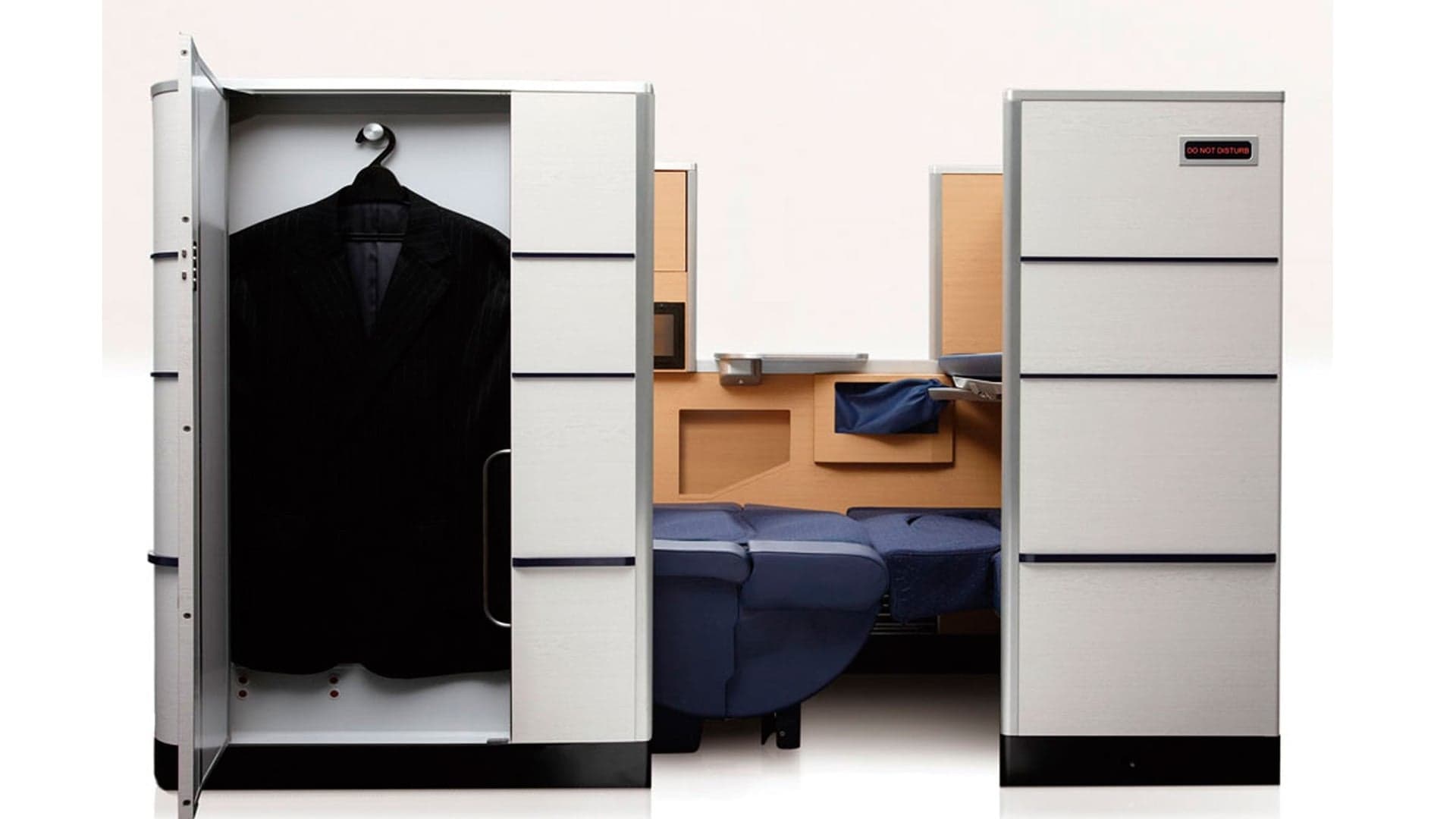 Airline review Cabin & Seat - ANA - 8