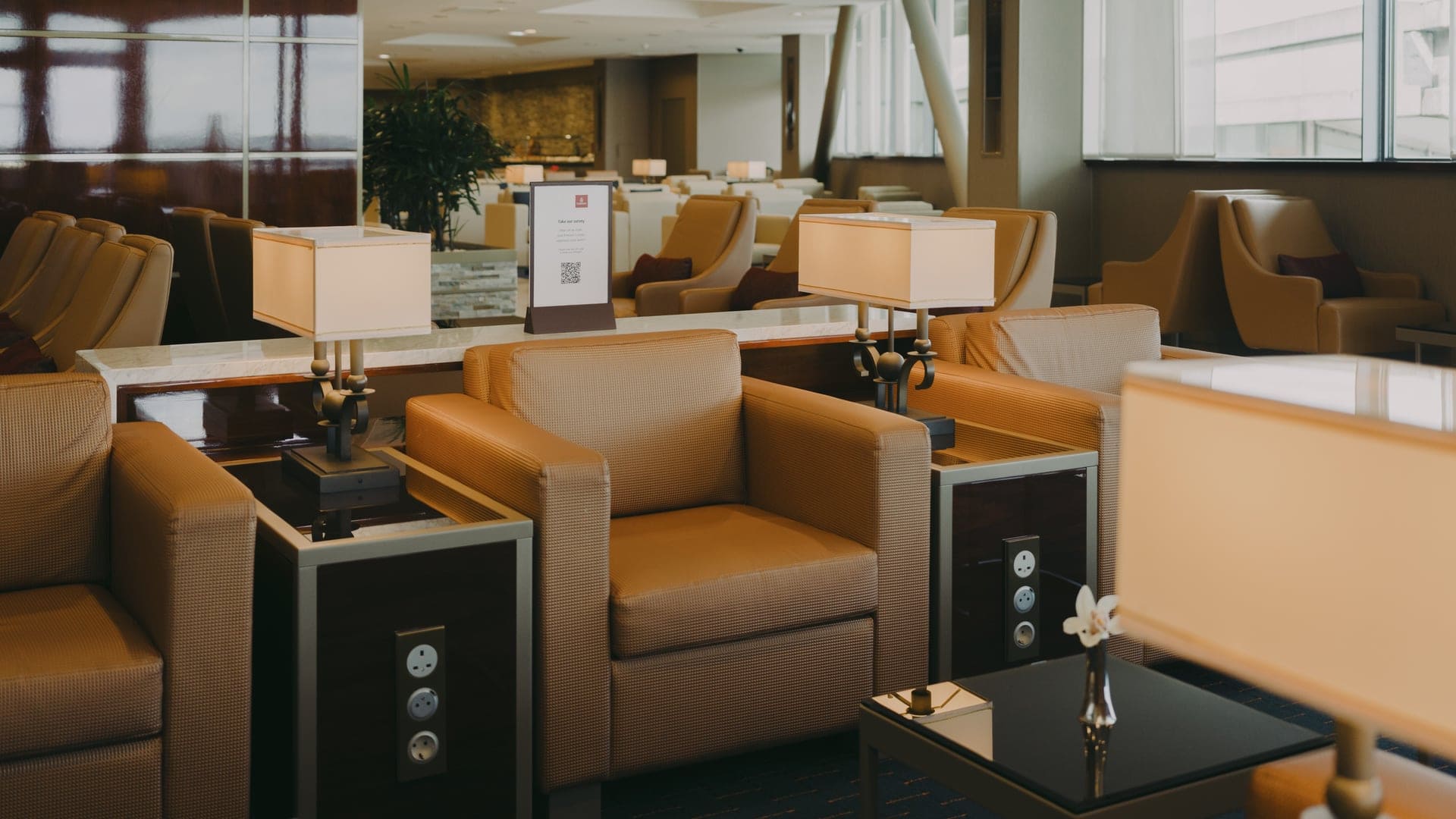 Airlines News - Emirates - new premium lounge in Paris Charles de Gaulle Airport