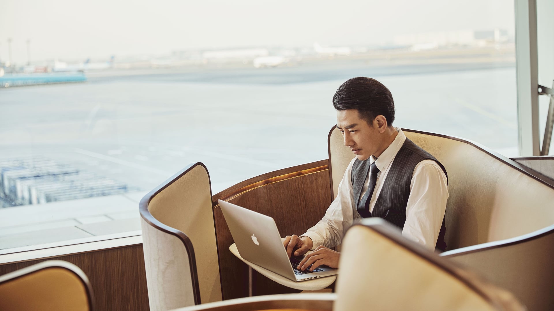 Airline review Airport experience - Hainan Airlines - 6