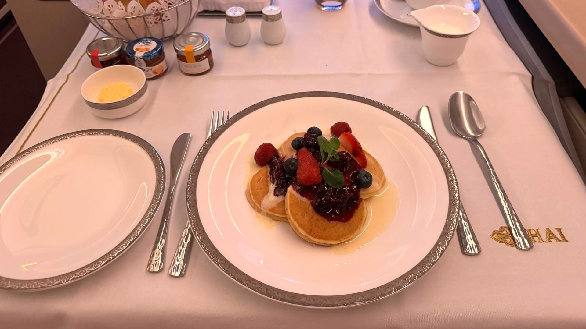 Airline review Cuisine - Thai Airways - 5