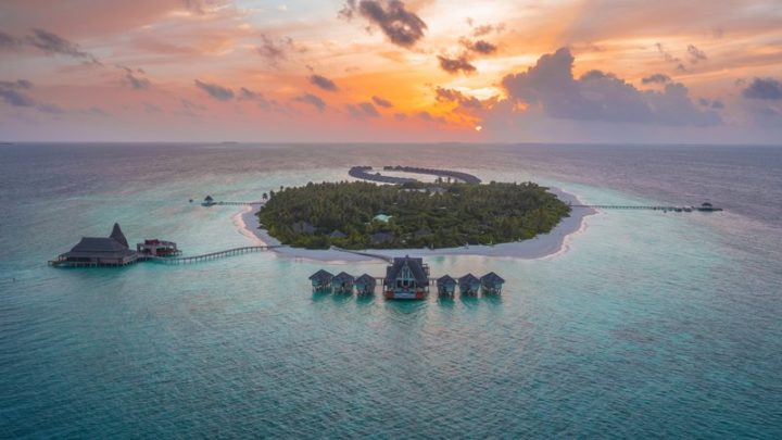 Gaze At The Stars Through The Maldives’ Very First Overwater Observatory - 1