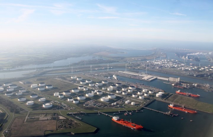 MD-11 siger farvel og tak - sidste kommercielle flyvning over Holland med KLM - Europas største havn fra 300 meters højde - 2