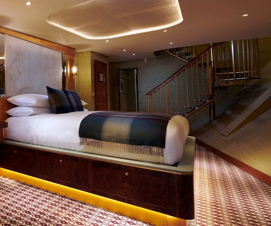Fingal - A Luxury Floating Hotel - 24