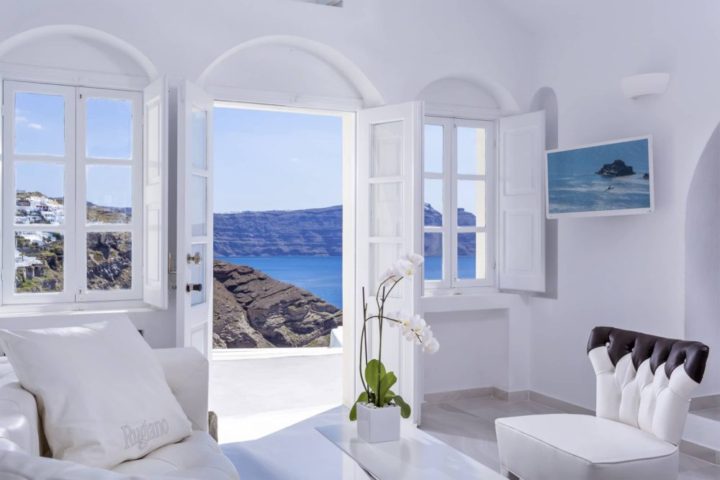 Nästa sommar öppnar ett helvitt lyxigt hotell på Santorini - 4