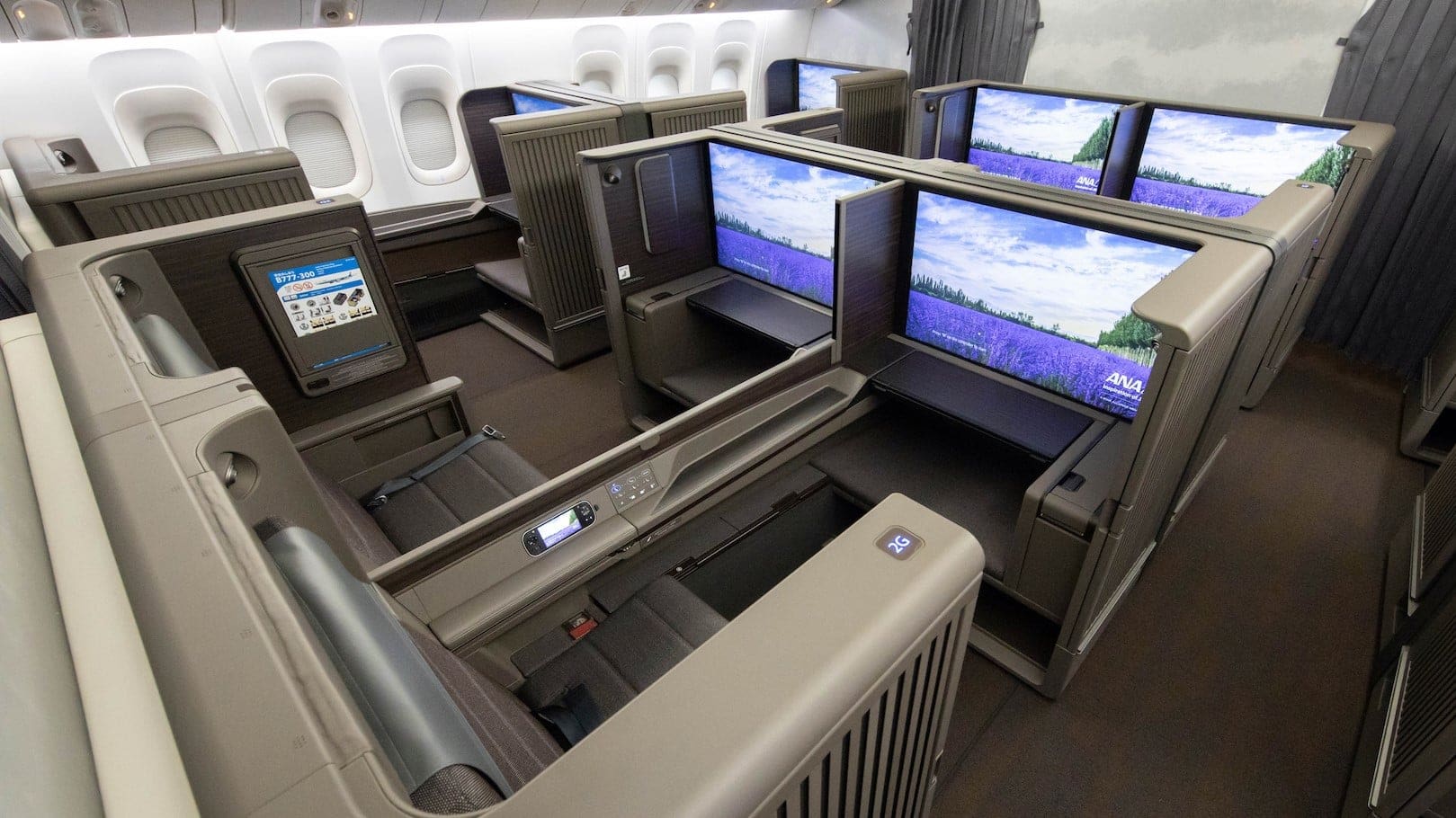 Airline review Entertainment - ANA - 1