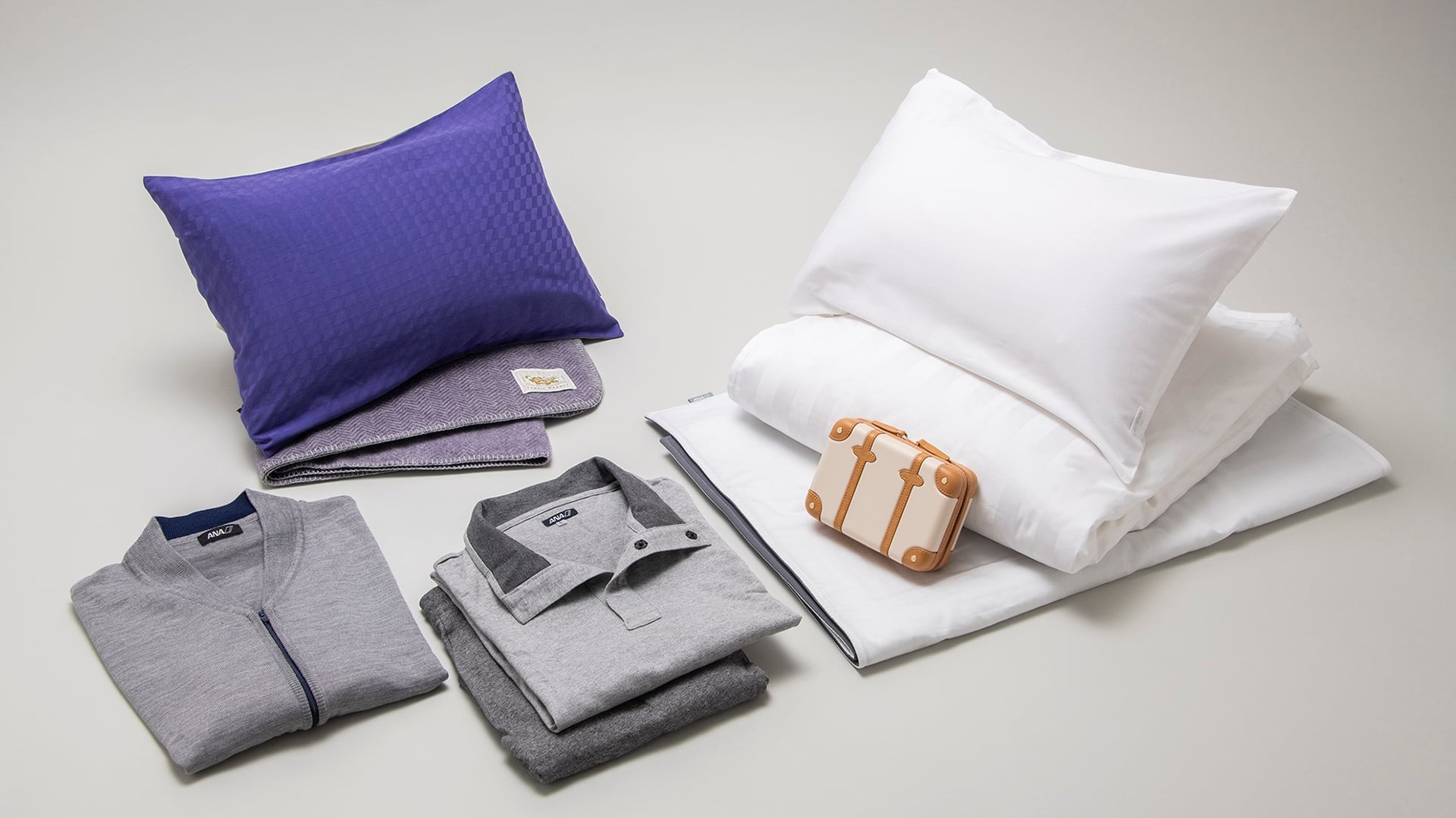 Airline review Amenities & Facilities - ANA - 0