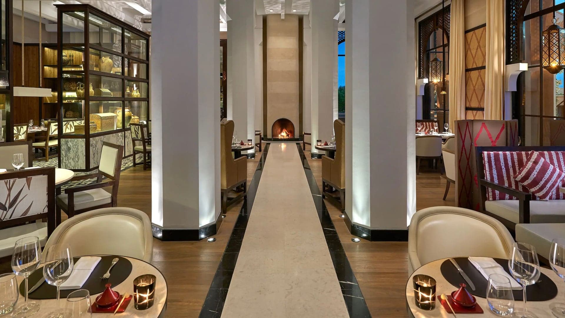 Marble and tree floor and leather seatings dining area at Mandarin Oriental Marrakesh