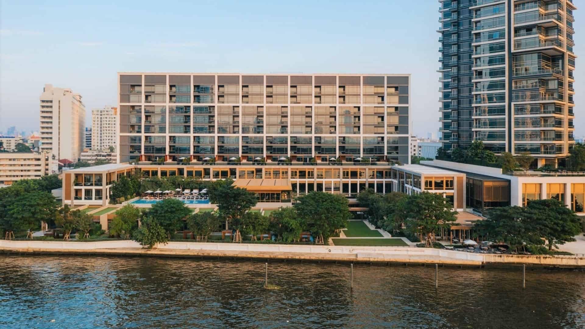 The capella hotel seen from river