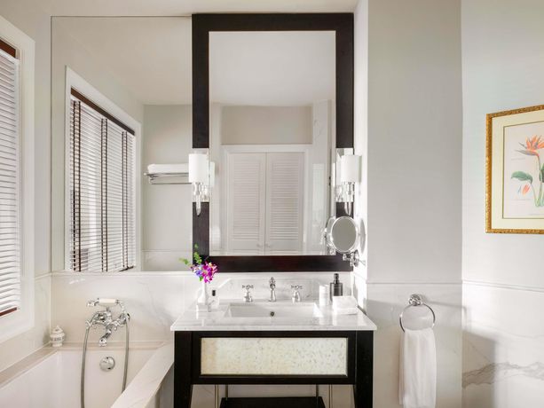 Raffles Grand Hotel d'Angkor - 44