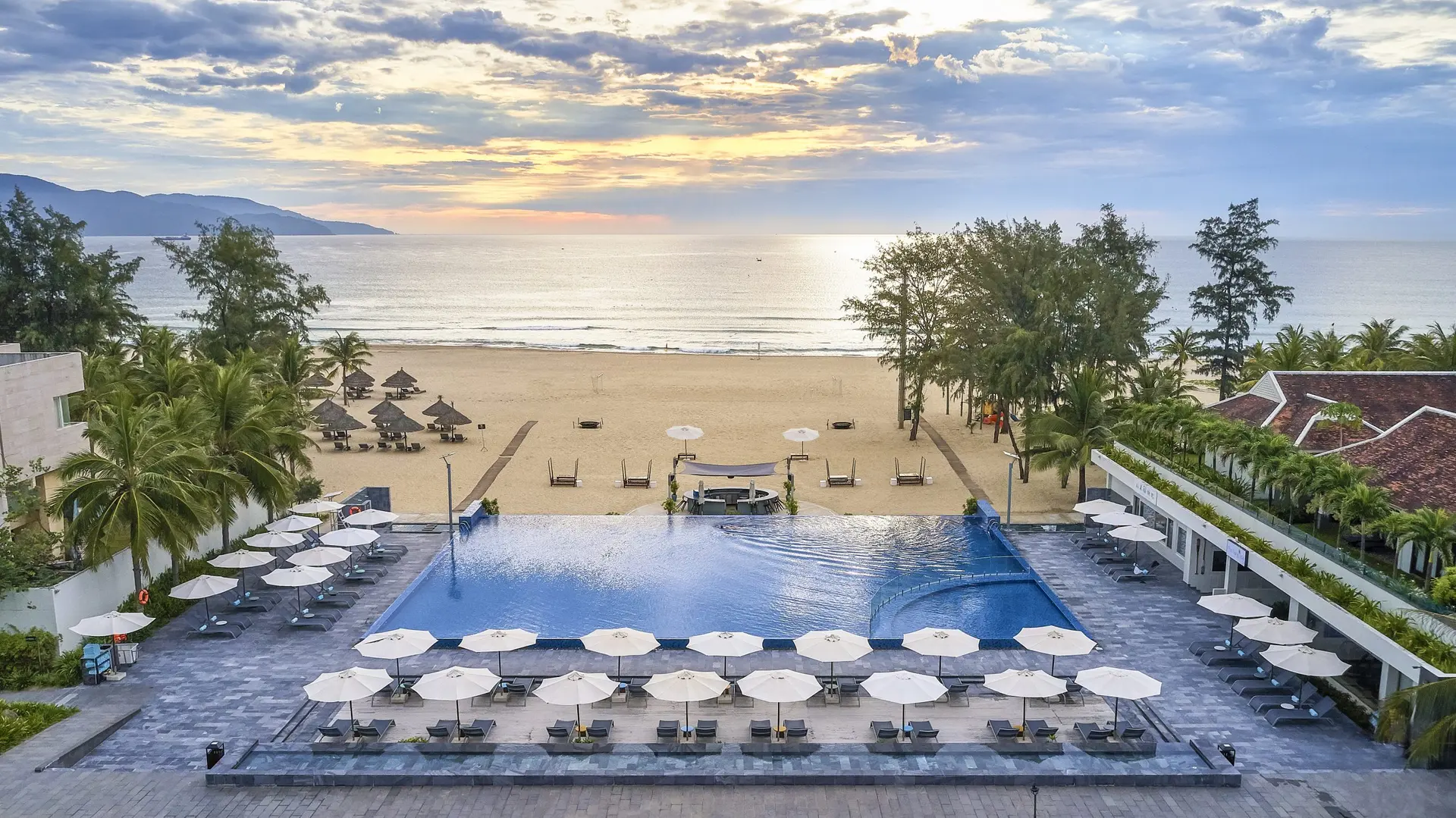 Review of Pullman Danang Beach Resort - 8