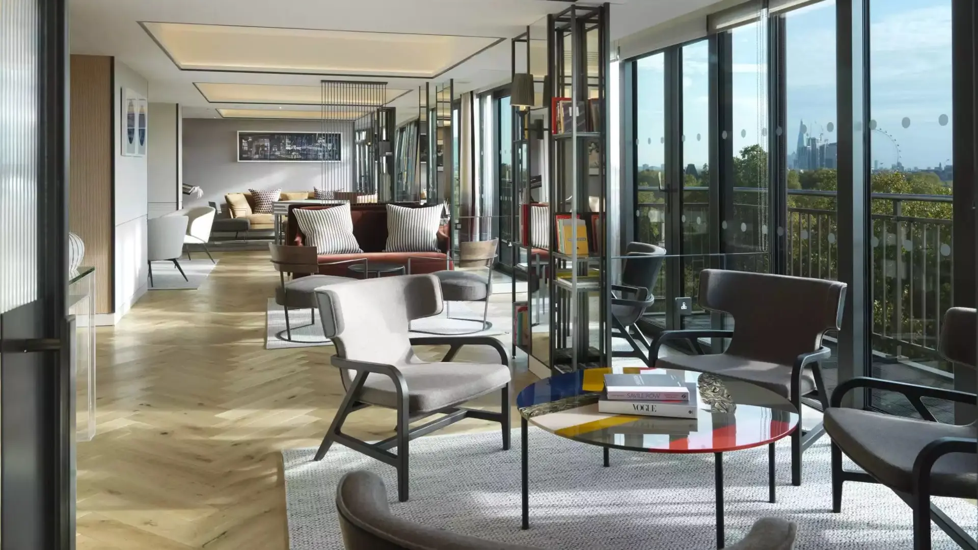 Hotel review Service & Facilities' - The Athenaeum Hotel & Residences - 0