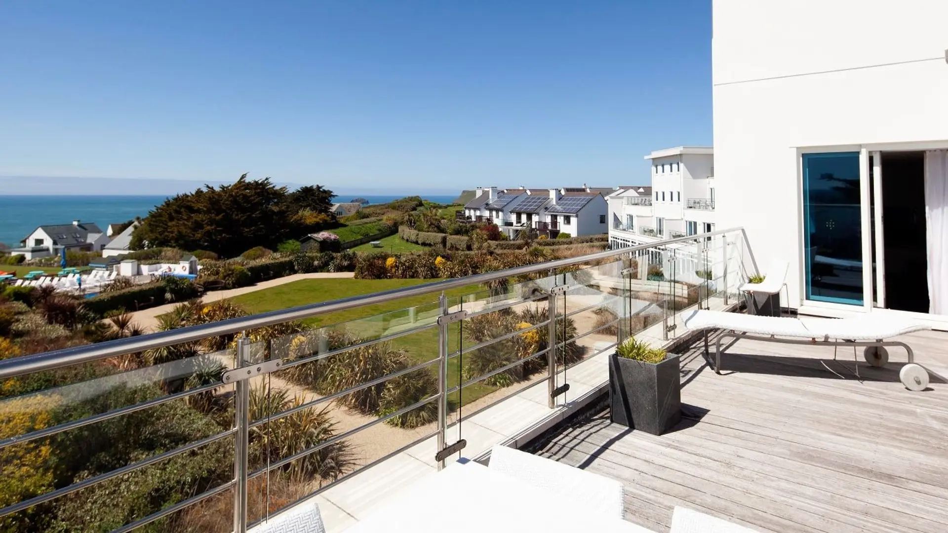 Review of St Moritz Hotel & Cowshed Spa - 10