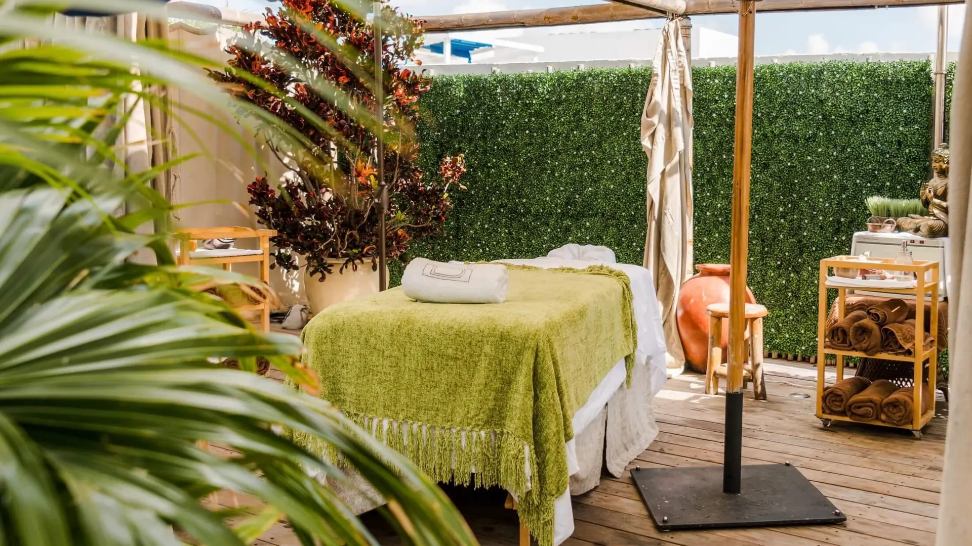 Hotel review Service & Facilities' - The Betsy Hotel, South Beach - 2