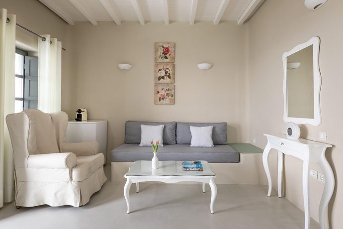 Verified hotel review - Carpe Diem Santorini Small Luxury Hotels of the World - 37