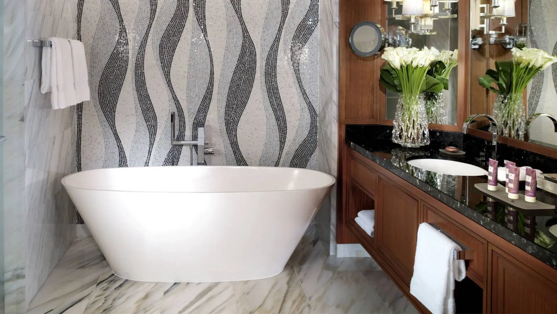 Hotel review Accommodation' - Four Seasons Resort Dubai at Jumeirah Beach - 0