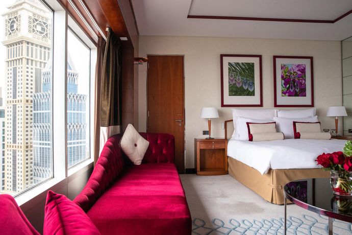 Jumeirah Emirates Towers - 44