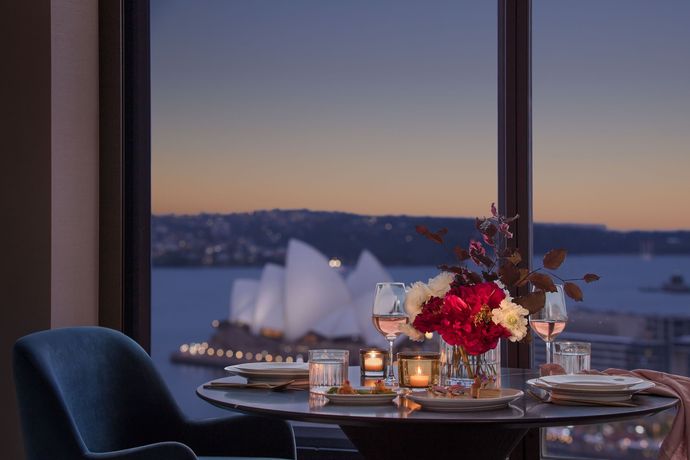 Four Seasons Hotel Sydney - 16