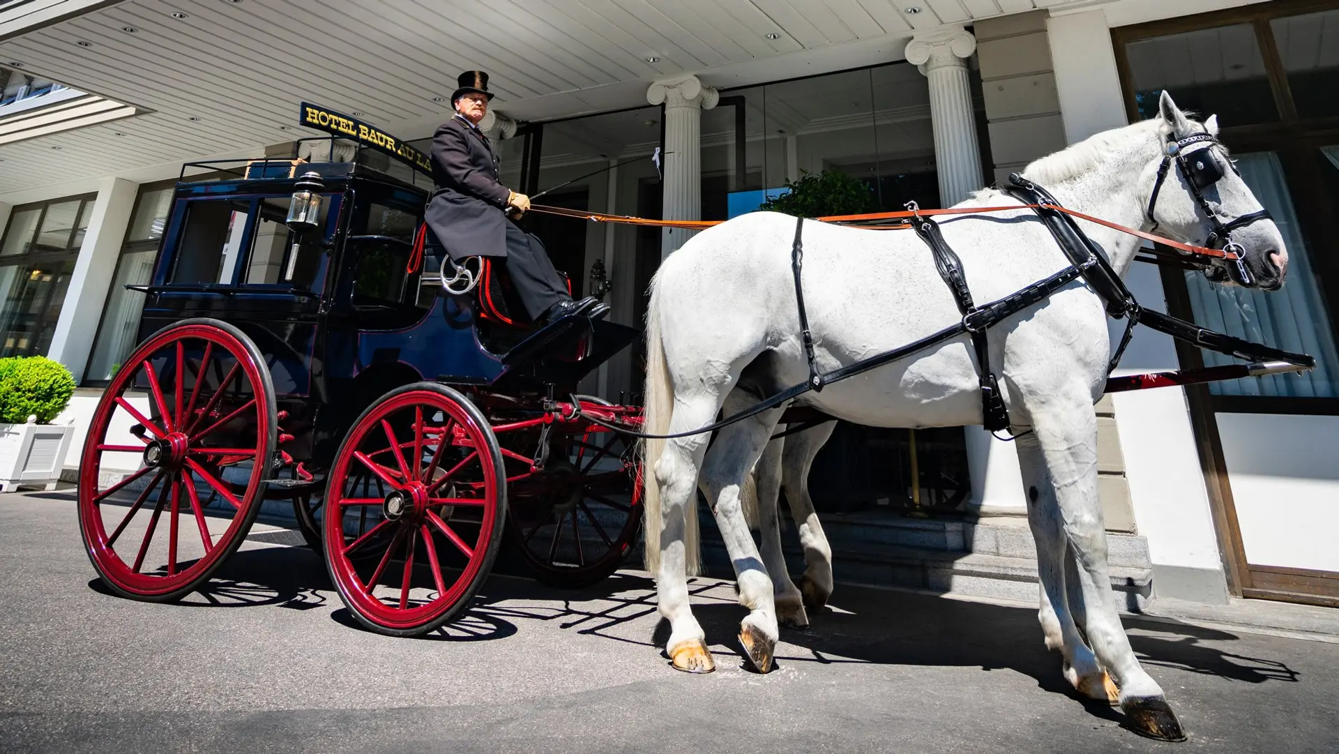 Hotel review What We Love' - Baur au Lac - 1