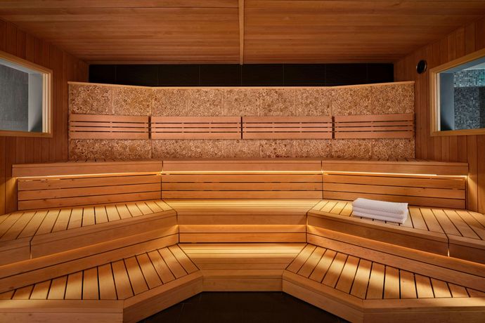 Sheraton Grand Hotel & Spa - 13