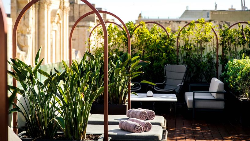 Verified hotel review - Rosselli - 55