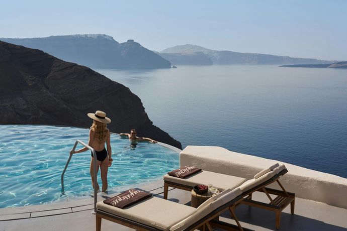 Verified hotel review - Mystique, a Luxury Collection Hotel, Santorini - 15