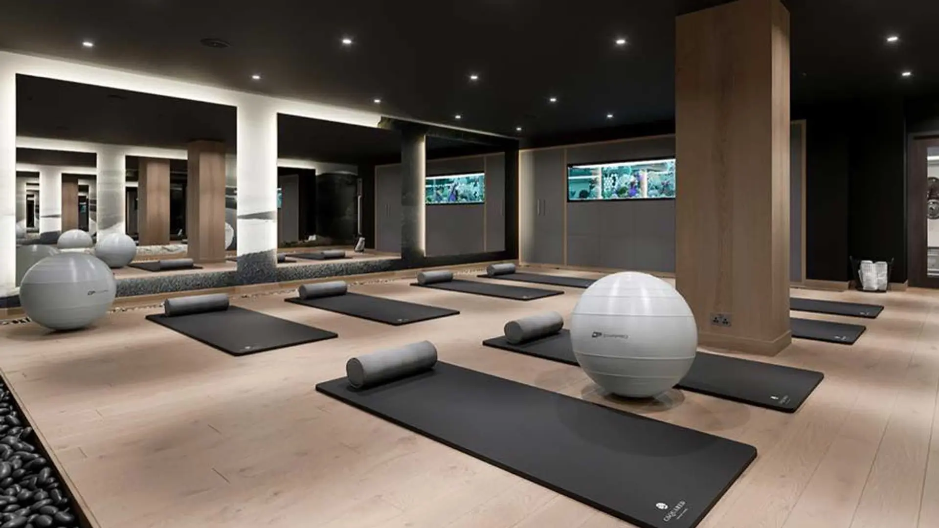 Review of Widder Hotel - 6