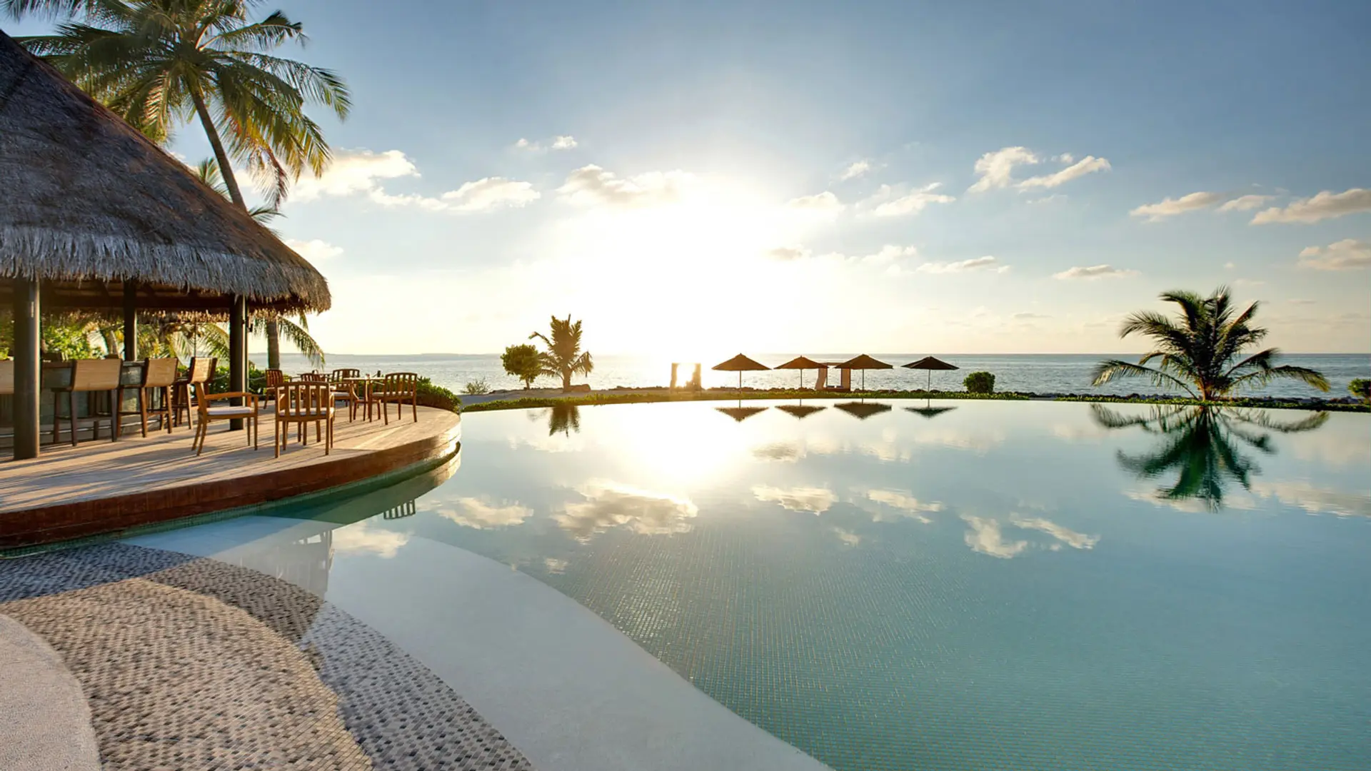 Hotel review Service & Facilities' - LUX* South Ari Atoll - 3