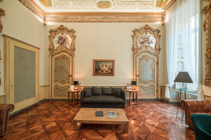 Royal Palace Hotel - 12