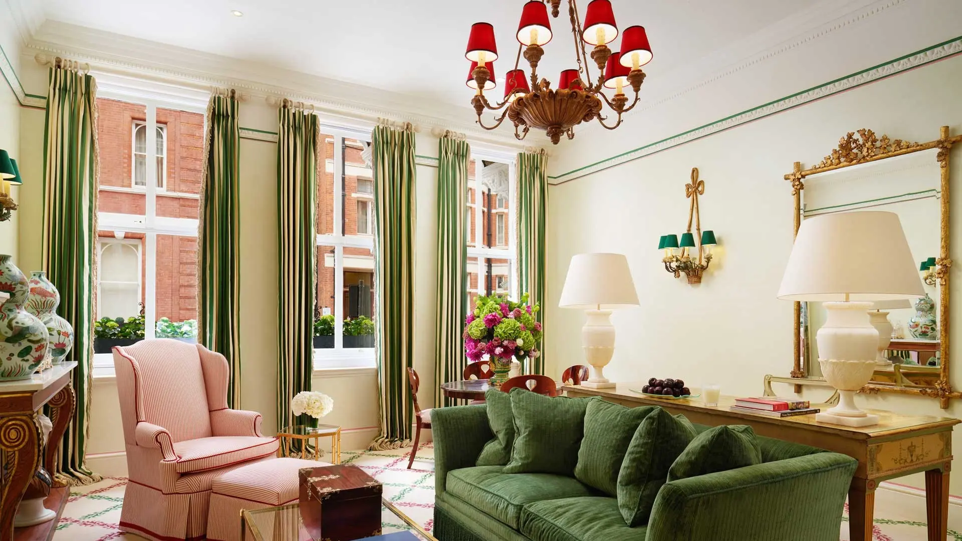 Hotel review Accommodation' - The Milestone Hotel & Residences - 2