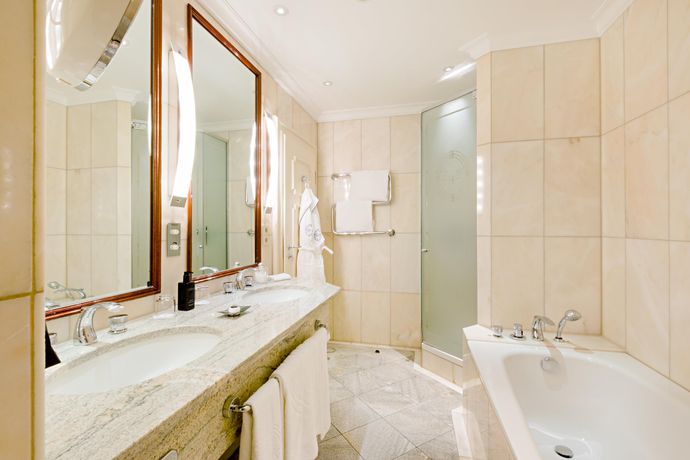 Excelsior Hotel Ernst am Dom - 26