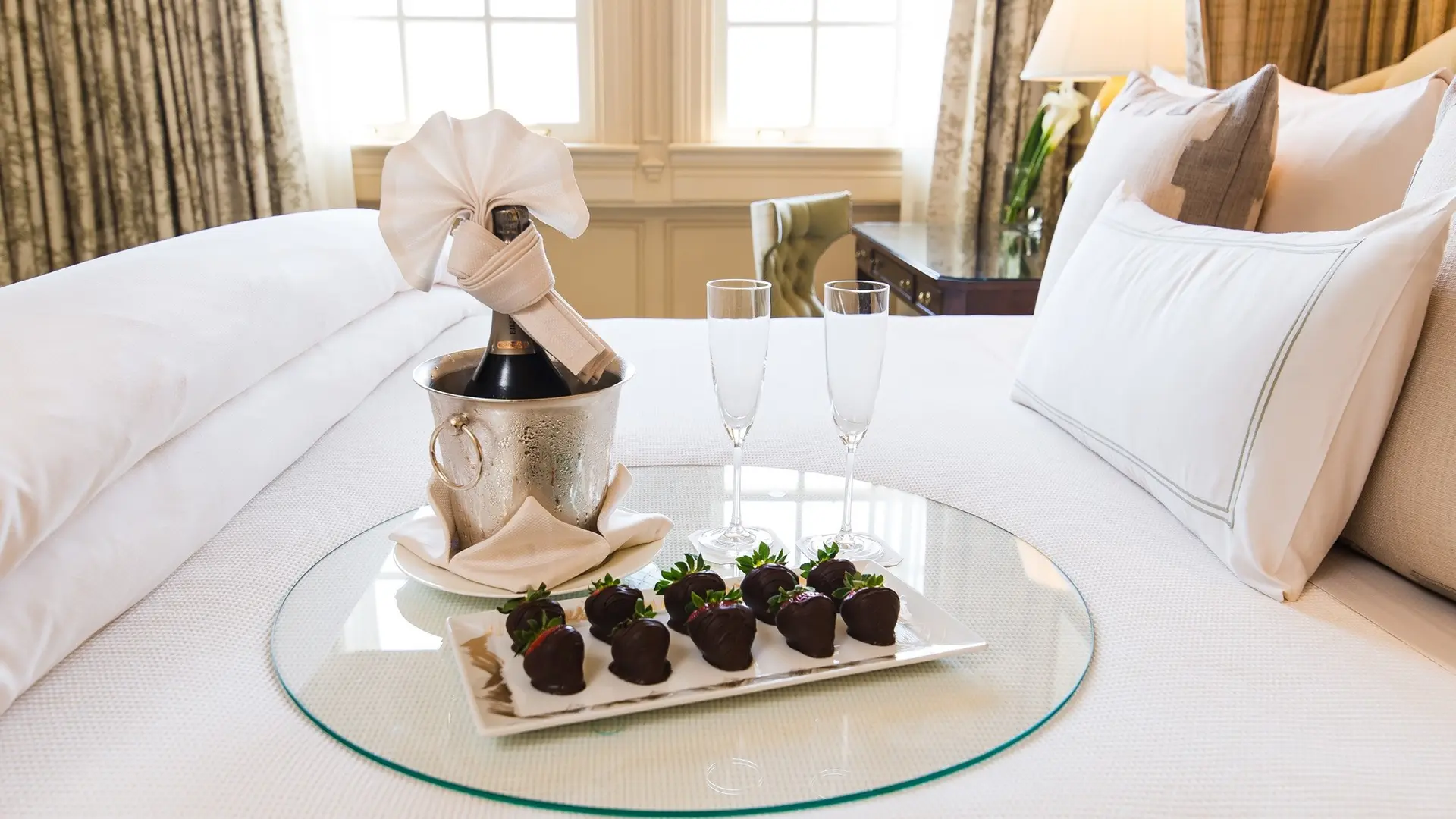 Hotel review Service & Facilities' - The Hay-Adams - 1