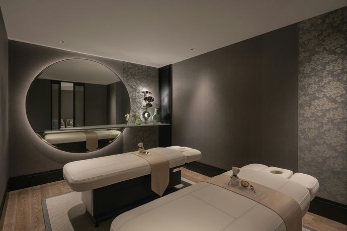 Verified hotel review - Four Seasons Hotel Singapore - 11