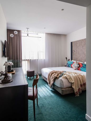 The Old Clare Hotel - 35