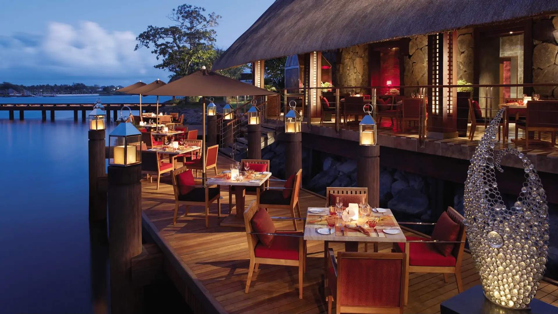 Hotel review Restaurants & Bars' - Four Seasons Resort Mauritius at Anahita - 0