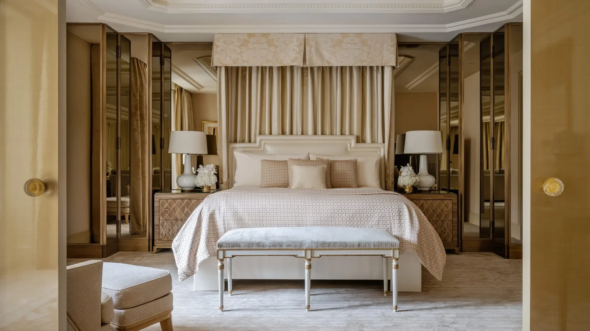 Hotel review Accommodation' - Four Seasons Hotel George V Paris - 4