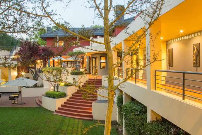 Verified hotel review - Ten Bompas Hotel - 1